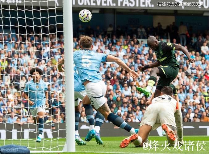 瓜迪奥拉化身哈兰德灵魂，远程操控完成头球进球