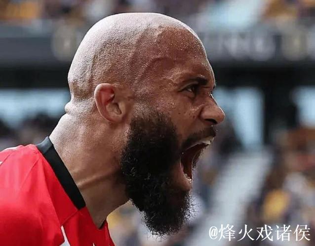 曼晚:第3次报价无回应,姆贝乌莫与阿莫林对缓慢进展感到失望 曼晚:第3次报价无回应,姆贝乌莫与阿莫林对缓慢进展感到失望